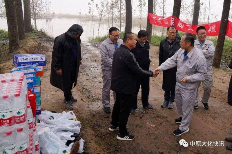 尊龙凯时人生就是搏情系助扶村